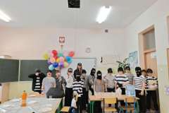 9f062b1f-b17c-445c-8f6b-2587b4549b54