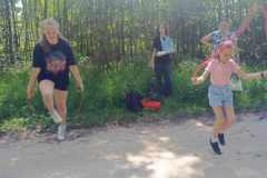 056e035d-7273-46b9-998e-6a0d9dc7e49d