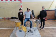 ROCK’N’ROLLA POWSTANIE…